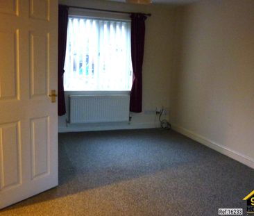 2 bed Semi-detached in Hill Vue Gardens , Newark, NG24 1PH - Photo 1