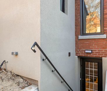 For Lease - 158 Indian Grove Unit# Unit B2, Toronto, Ontario - Photo 1