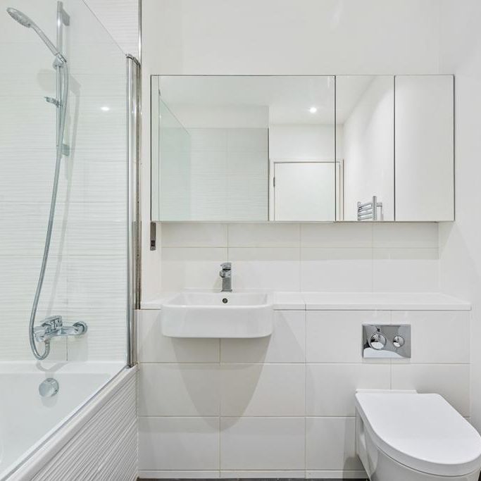 1 bedroom flat to rent - Photo 1