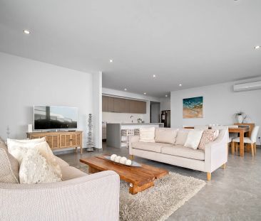 101/1 Mawson Close, Caves Beach. - Photo 6