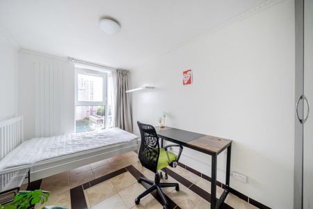 3 bedroom apartment to rent - Photo 3