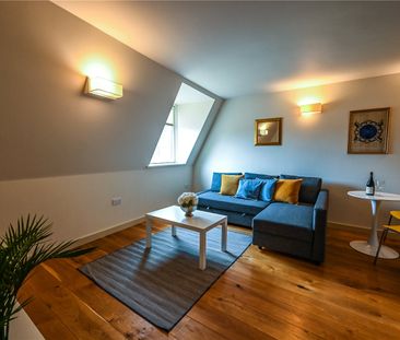 1 bedroom apartment to rent Glynde Place, Horsham, West Sussex, RH12 - Photo 1