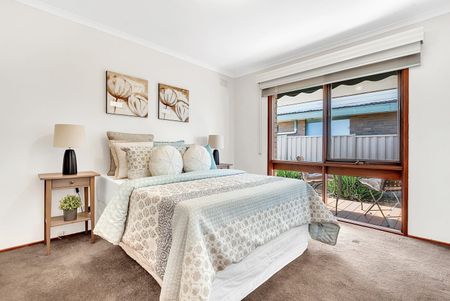 16 Somerset Street, Epping VIC 3076 - House For Rent | Domain - Photo 3