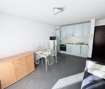 Appartement à louer 2 pièces • Juan-les-Pins - Antibes - Photo 2