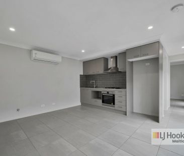 "Low-maintenance Living" - Photo 3