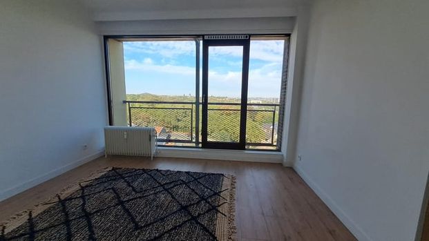Appartement te huur - foto 1