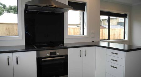 Tidy, Well-Presented Three-Bedroom Home in Waikanae Beach - Photo 3