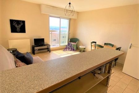 Dernier etage, vue mer. - Photo 4