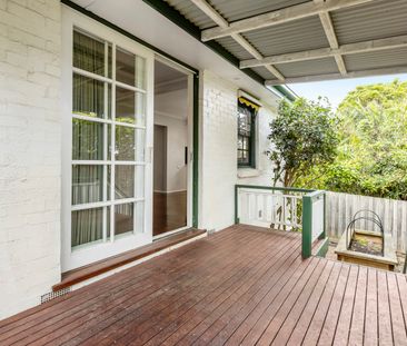 3/100 Warrigal Road, Surrey Hills VIC 3127 - Villa For Rent | Domain - Photo 4