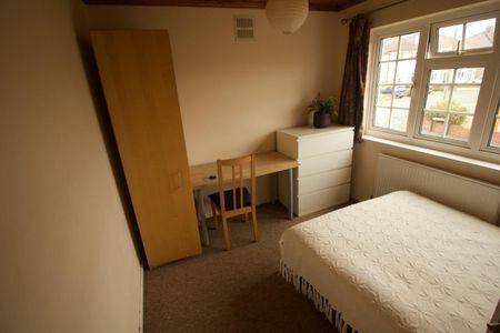 The Mead, Filton, Bristol - Photo 5