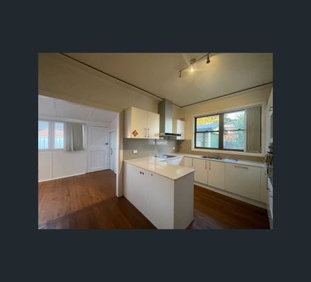 7 Beatty Street, Mortdale, NSW 2223 - Photo 2