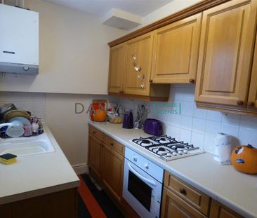 2 bedroom terraced house to rent - Photo 6