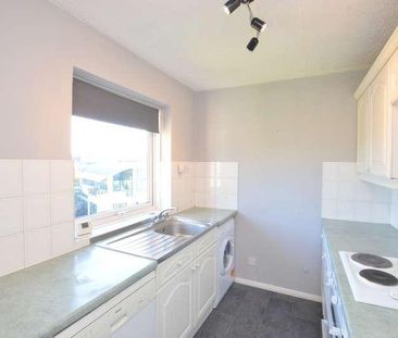 London Road, Redhill, RH1 - Photo 1