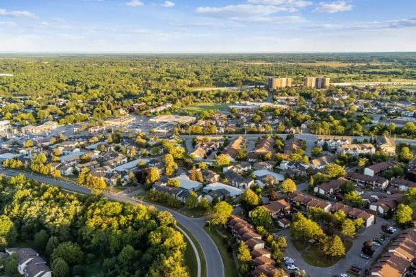 Beaconwood Village Townhomes — Townhouse (3 bedroom) available at 1998 Beaconwood Drive, Ottawa - Photo 1