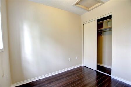 For Lease - 4950 Rathkeale Road Unit# 23, Mississauga, Ontario - Photo 5