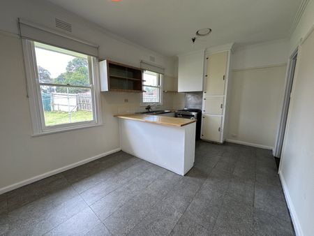 18 Boyd Crescent, Heidelberg West - Photo 3