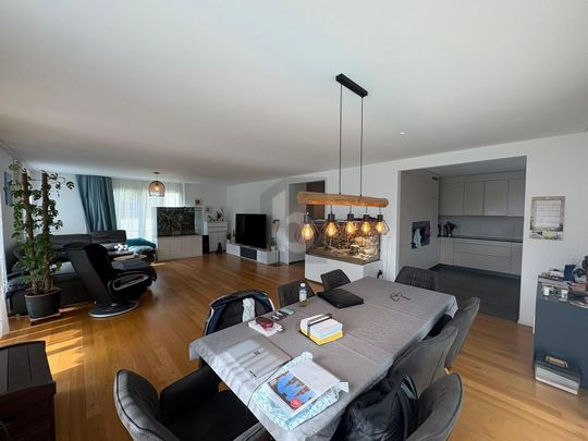 DESIGN UND LUXUS TRIFFT LÄNDLICHEN KOMFORT - Foto 1