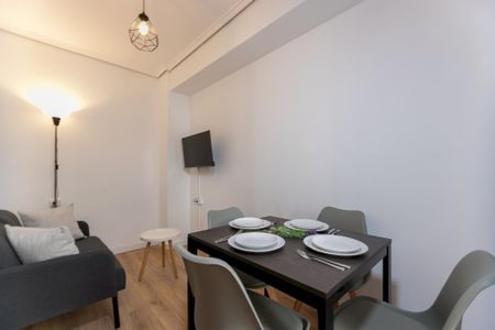 Lovely room with balcony in Benimaclet - Photo 5