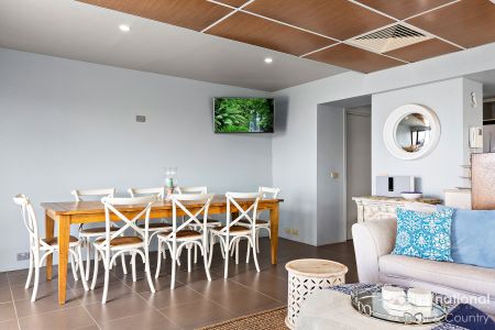 Amazing apartment with glorious views! - Photo 3