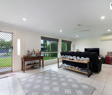 "Modern & Stylish 4-Bedroom Rental House in Peaceful Suburb of Marian," - Photo 6