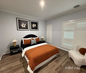 Location, Location, Location! - Photo 5