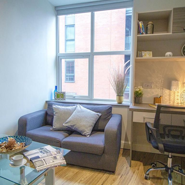 Studio to rent - Photo 1