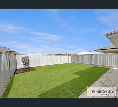 8 Caesars Way, Brabham, WA 6055 - Photo 5