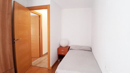 Piso de alquiler en San Esteban - San Cristóbal - Photo 4