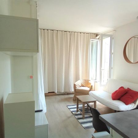 Location Appartement 1 pièces 26 m2 à Ivry-sur-Seine - Photo 3