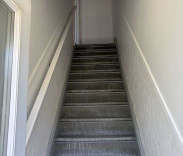 Beau grand 4 1/2, Ste-Foy, 2e étage, frais peint - Photo 2