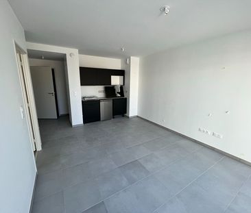 Location Appartement 2 pièces 42m² - Photo 3