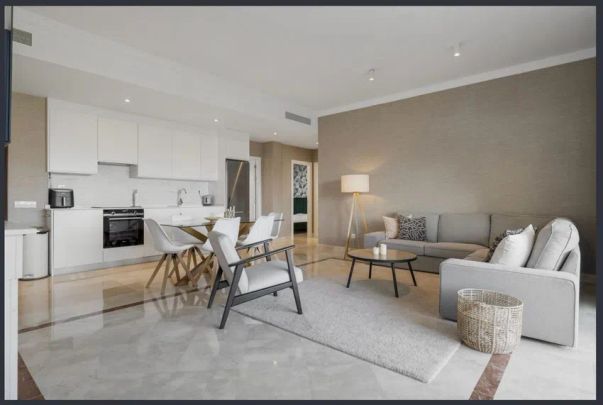 Alquiler de piso en Urbanizacion el Paraiso, 1 ---r - Photo 1