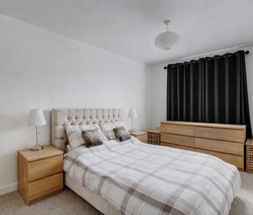 2 Bed Flat, Durward St, E1 - Photo 3