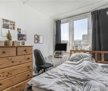 Strasburg Road, London, SW11 5JG - Photo 6