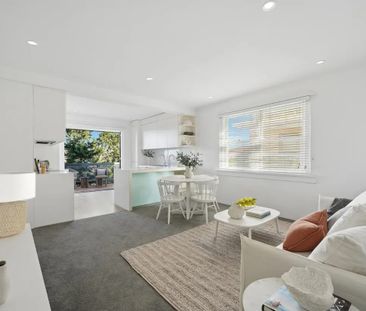 Two-Bedroom Apartment With Ocean Views In Iconic North Bondi Address - Photo 6