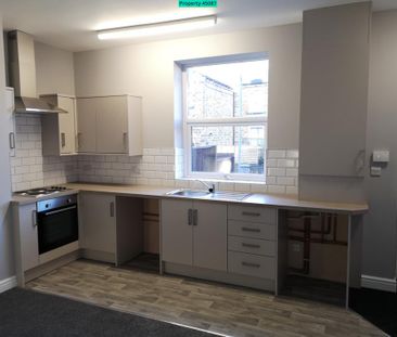 2 bedroom terraced house to rent - Photo 5