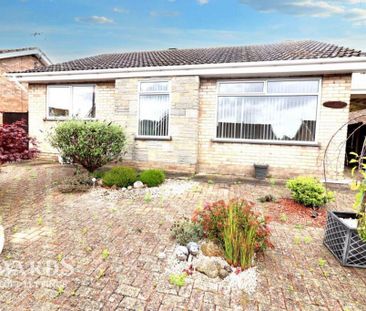 3 bedroom detached bungalow to rent - Photo 1