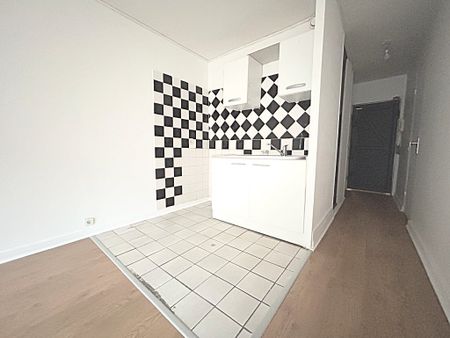 Location Appartement 2 pièces 30m² - Photo 4
