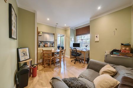 2 bedroom maisonette to rent - Photo 3