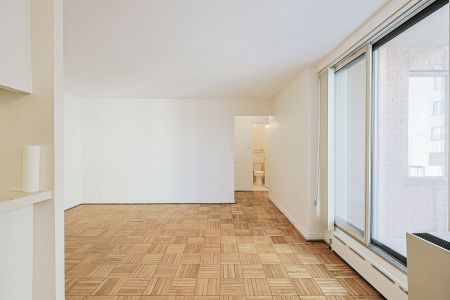 For Lease - 485 Kingston Road Unit# 311, Toronto, Ontario - Photo 5