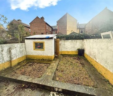 3 bedroom terraced house to rent - Photo 5