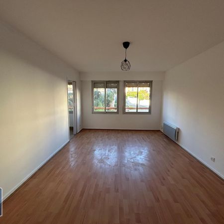 Location Appartement 1 pièce 30m² NICE 06000 - Photo 3