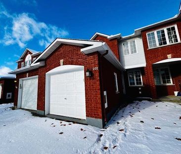 202 Forestglade Crescent - Photo 3