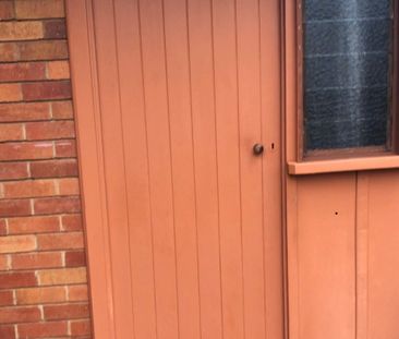 Cute Scarborough Flat with Outdoor Amenities - Photo 1