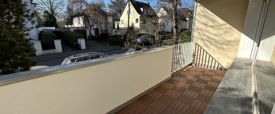 Sanierte 2-Zimmerwohnung mit Einbauküche und Sonnenbalkon im Bad Godesberger Villenviertel - Foto 1