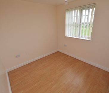 2 Bedroom Apartment - Photo 6
