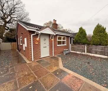 2 bedroom semi-detached bungalow to rent - Photo 4