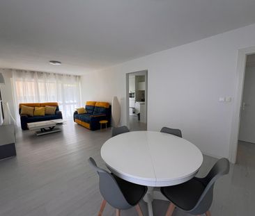 Location Appartement 2 pièces 64m² - Photo 1