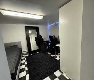 Gamla Björlanda vägen, Göteborg - Photo 2