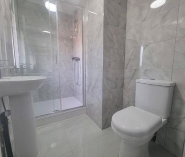 1 bedroom semi-detached house to rent - Photo 5